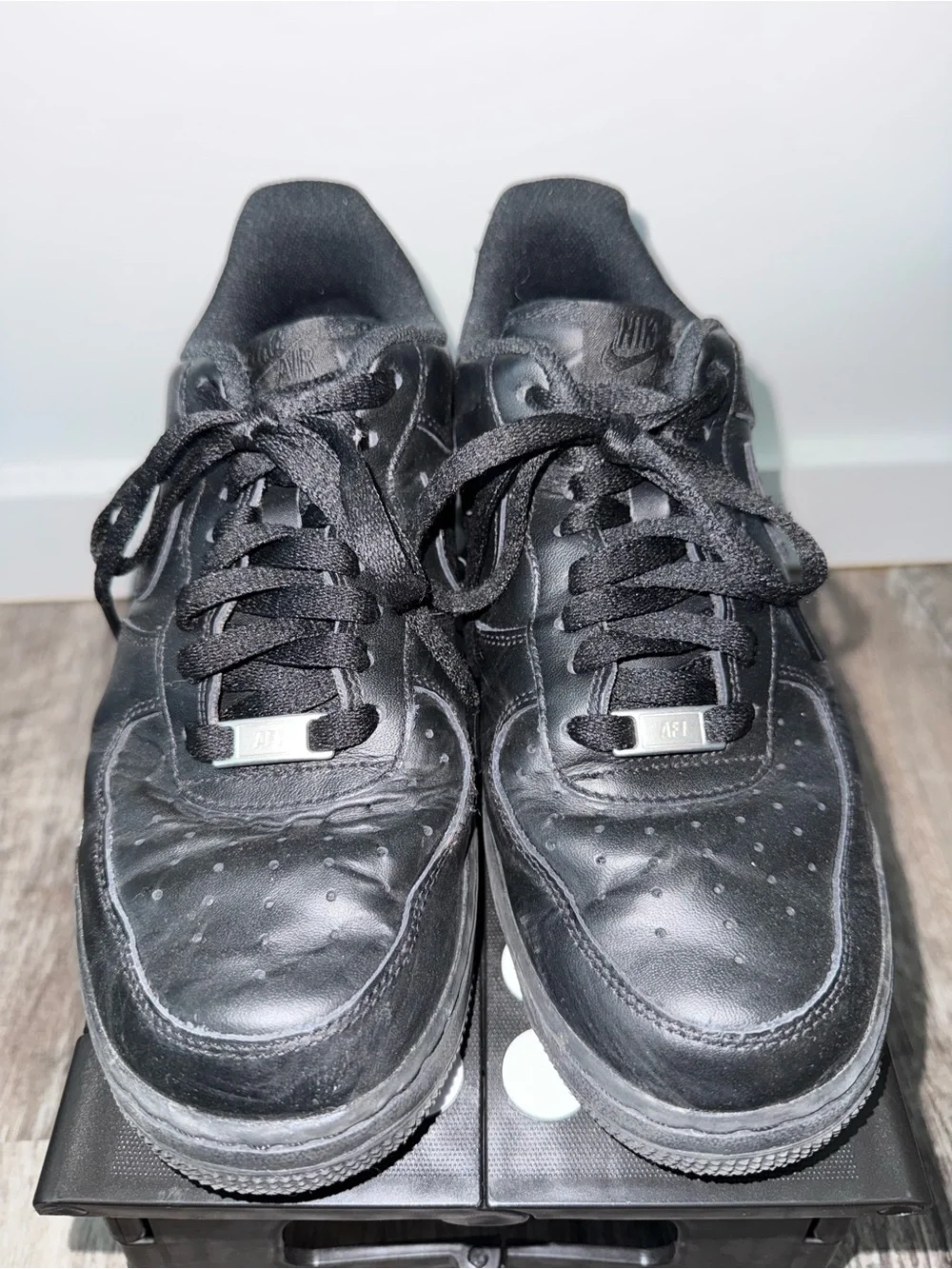 Nike all black